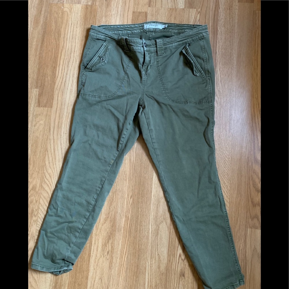 Torrid size 14 cropped pants